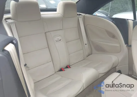 2008 Volkswagen Eos Lux z USA, uszkodzony, nr VIN WVWFA71F78V013524